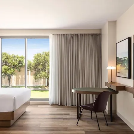Doubletree By Hilton Abilene Downtown Convention Center Hotel Exterior photo