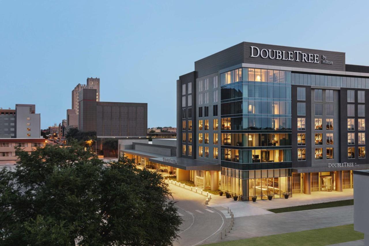 Doubletree By Hilton Downtown Convention Center 4*