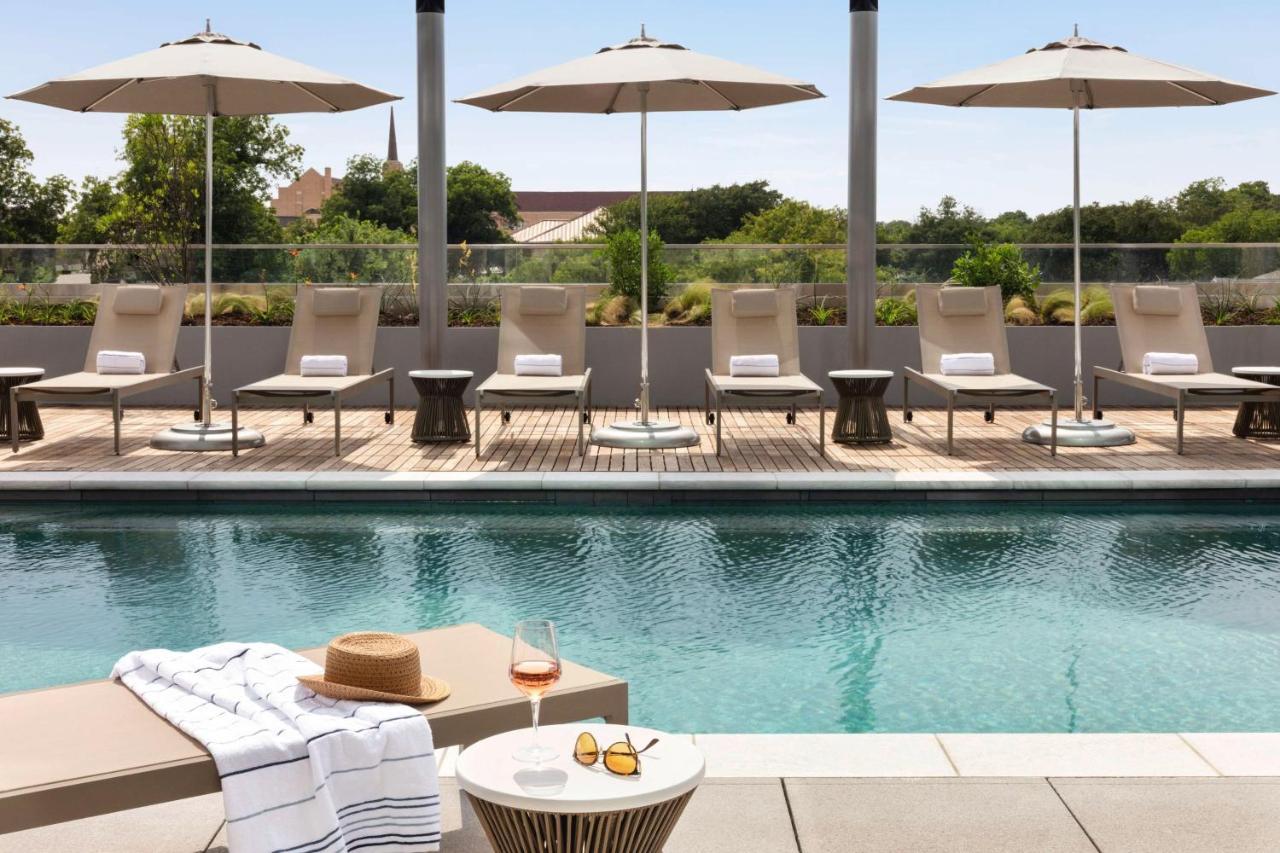 Doubletree By Hilton Downtown Convention Center 4*