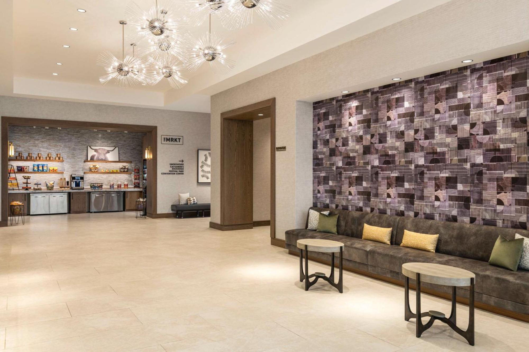 Hotel Doubletree By Hilton Downtown Convention Center 4*